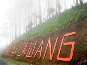 paragliding puncak lawang